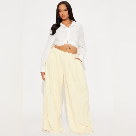 NWT Fashion Nova butter yellow wide leg trousers - Picture 4 of 7